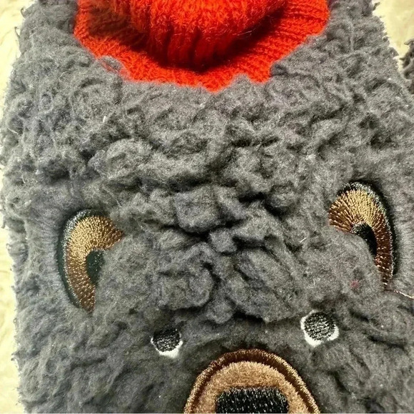 K. Bell  Sherpa Socks Grey & Red Size Small - Picture 14 of 16